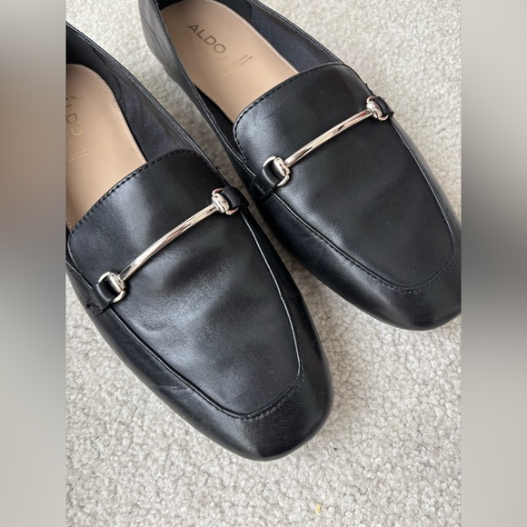 ALDO Black Leather Loafers silver Bar Detail Size 8.5 Classic Minimalist Flats - Picture 3 of 8
